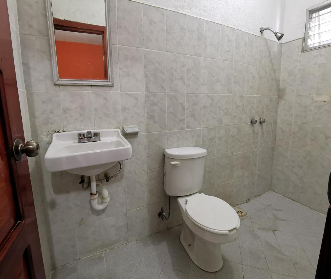 Capital O Hotel Hidalgo Paraíso Chambre photo